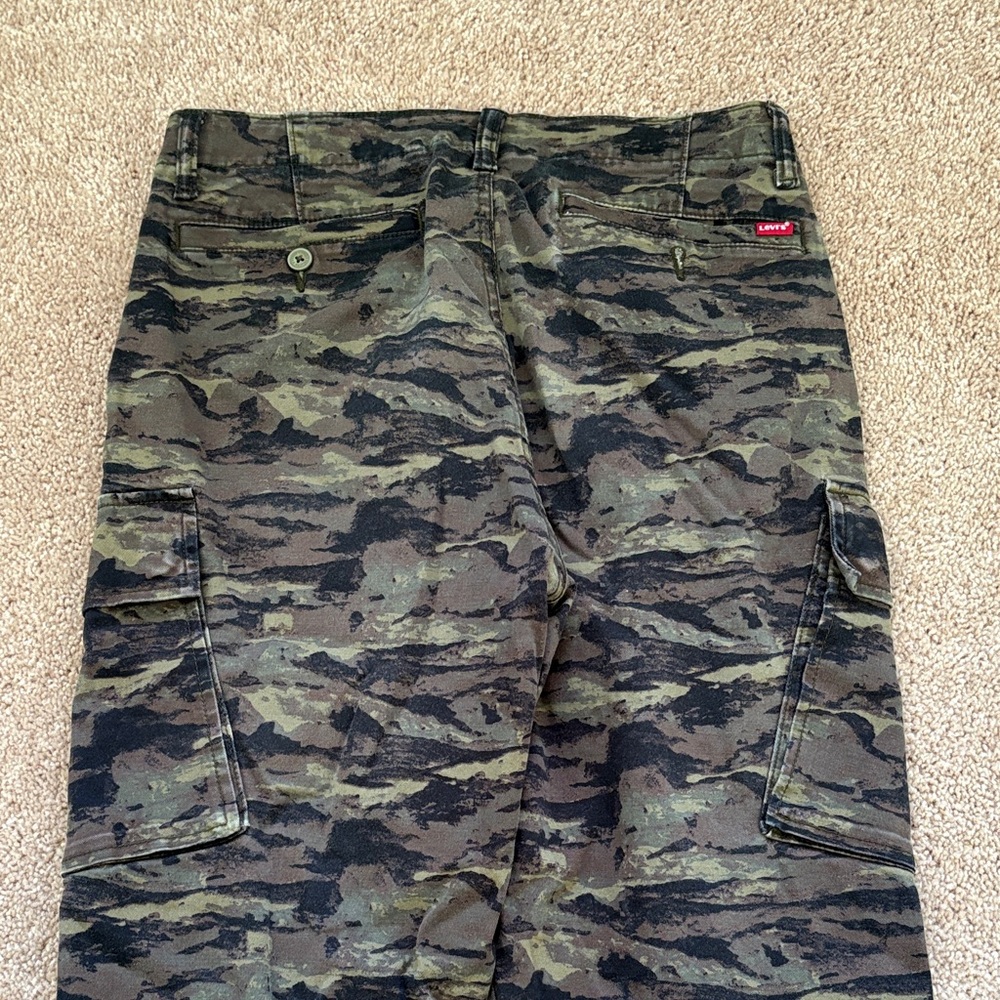 Levi’s XX Taper Camouflage Cargo Pants - Picture 5 of 5